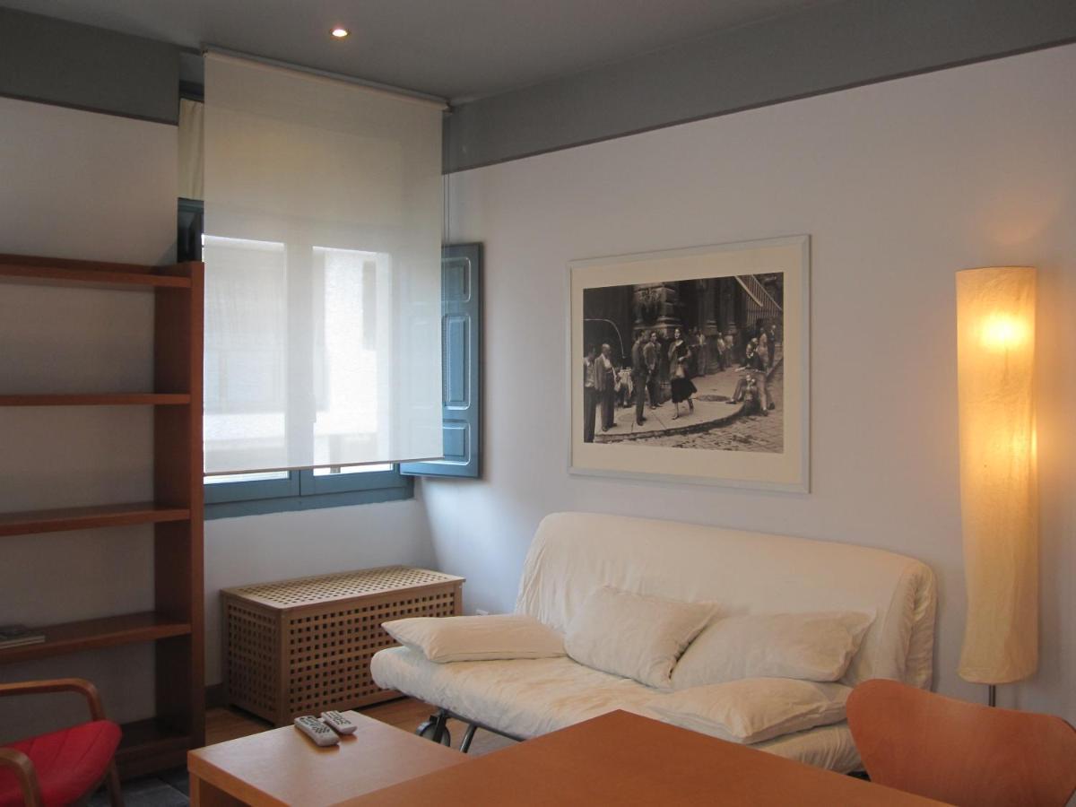 Apartamentos Legazpi Cangas De Narcea Buitenkant foto